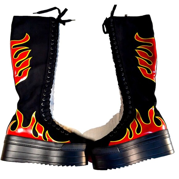 Lamoda 'Burning Up' Knee High Platform Shoe/Boot size 9 Ladie's Flames - Picture 4 of 11